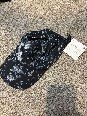 Lululemon Black Speckle Baller Run Hat